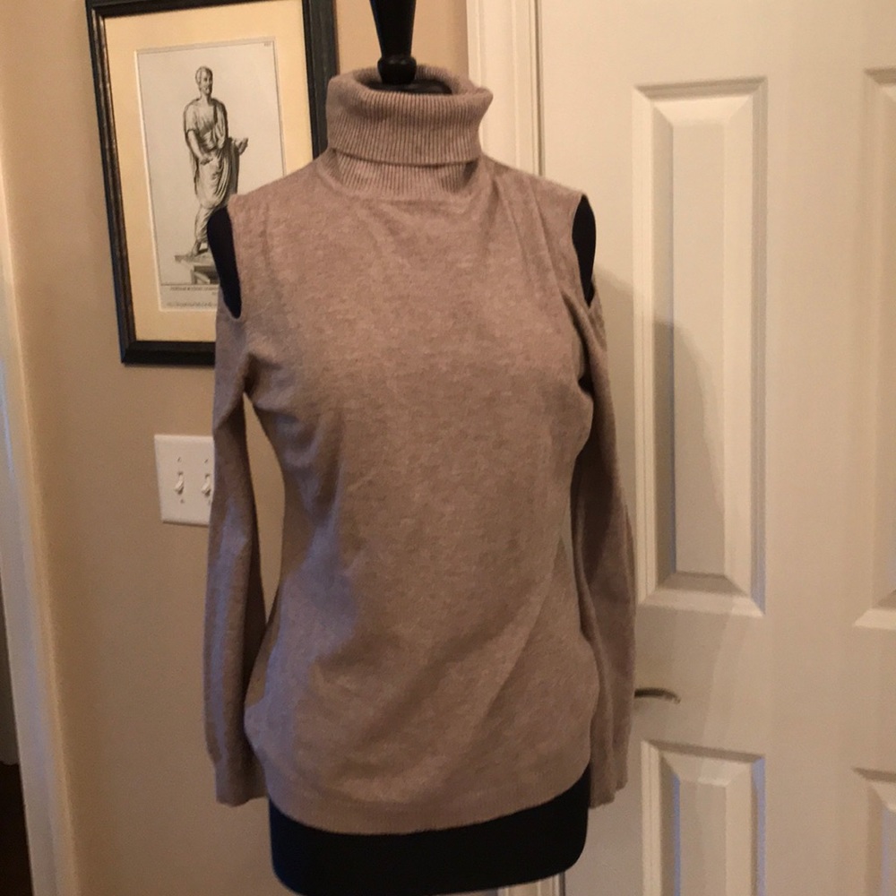 Sweater. Cashmere- great condition